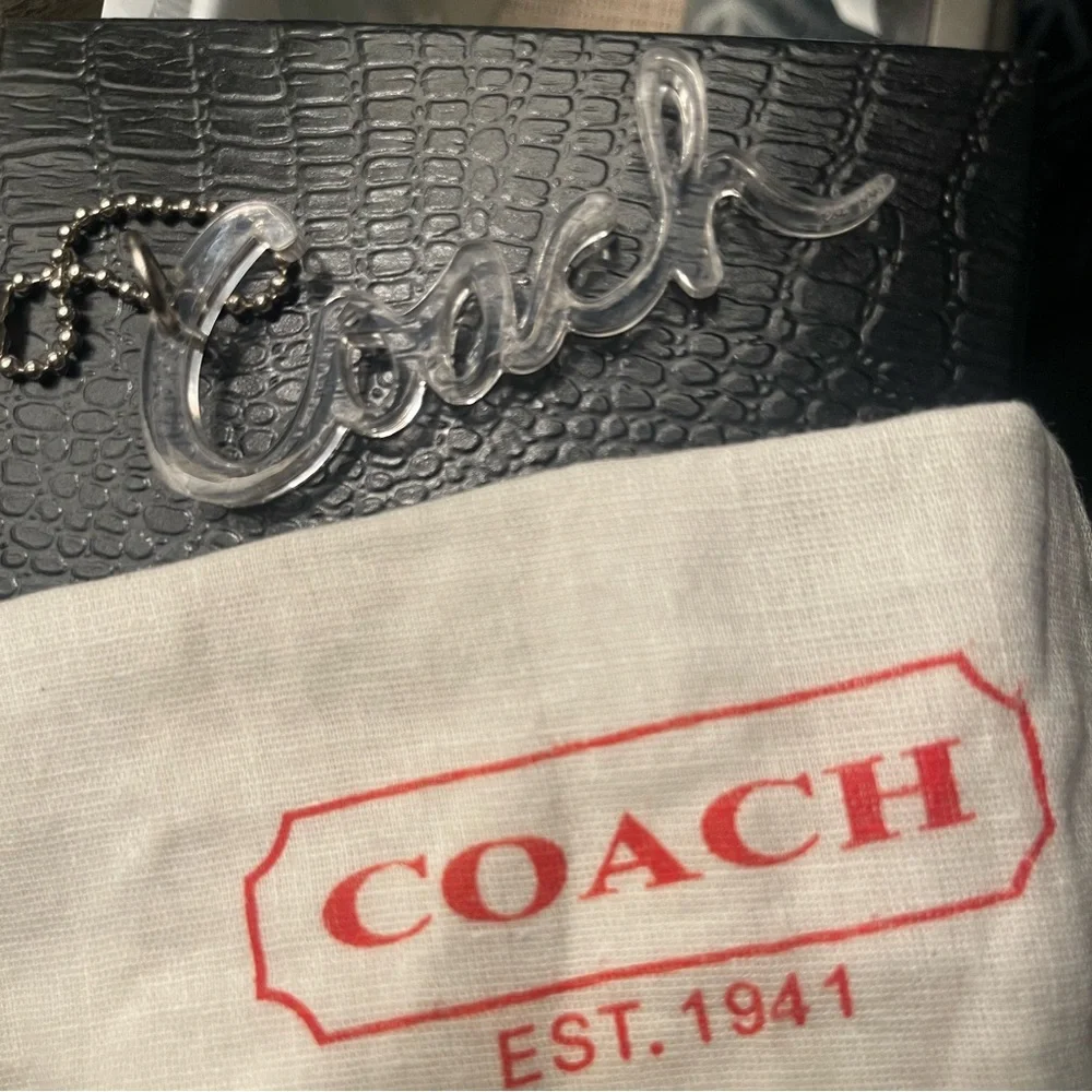 Coach Clear Script Keychain - Picture 2 of 4